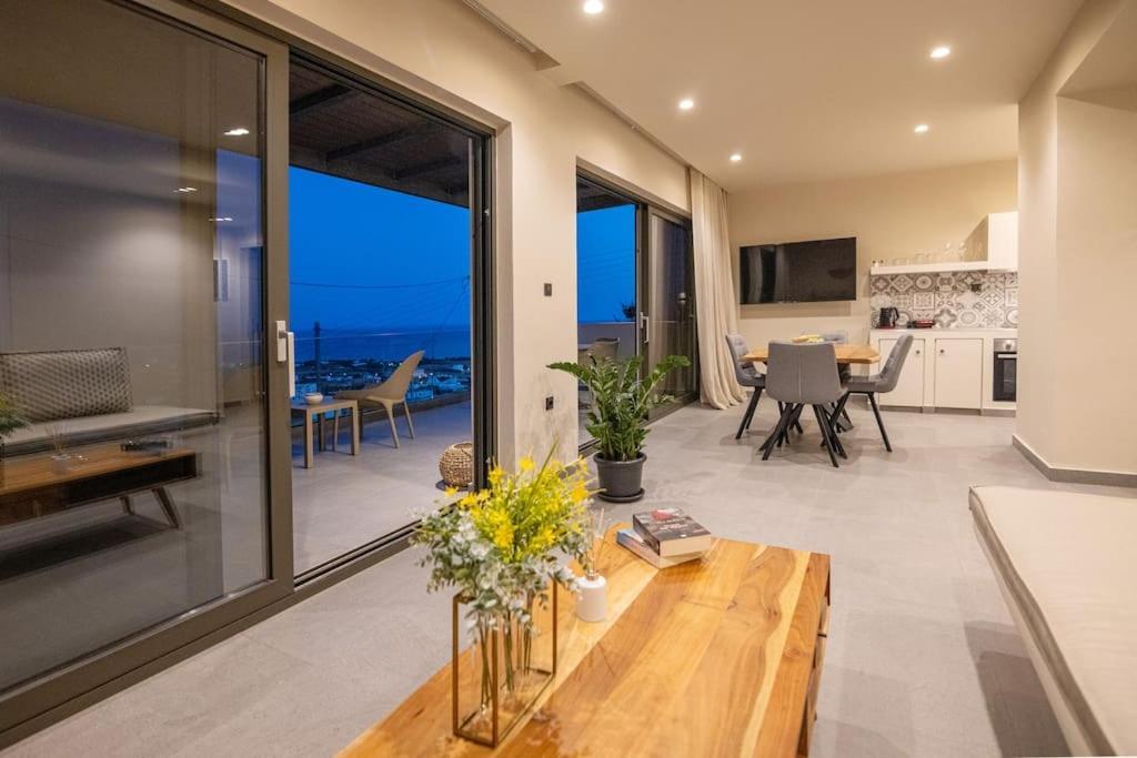 Pearl Suites And Villa Tinos Екстер'єр фото