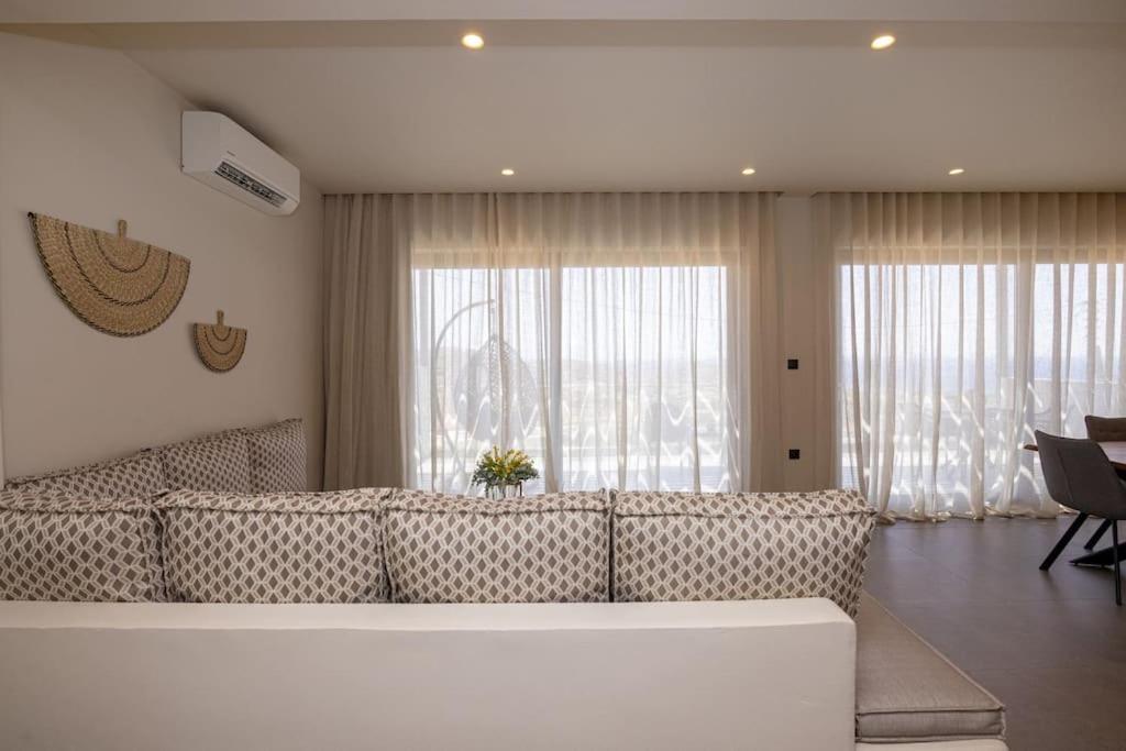 Pearl Suites And Villa Tinos Екстер'єр фото