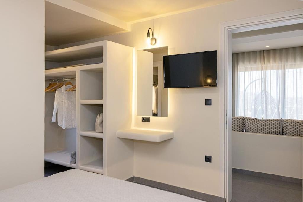 Pearl Suites And Villa Tinos Екстер'єр фото
