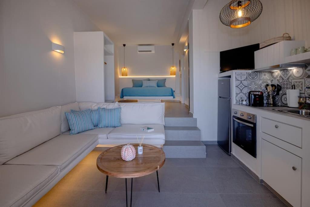 Pearl Suites And Villa Tinos Екстер'єр фото