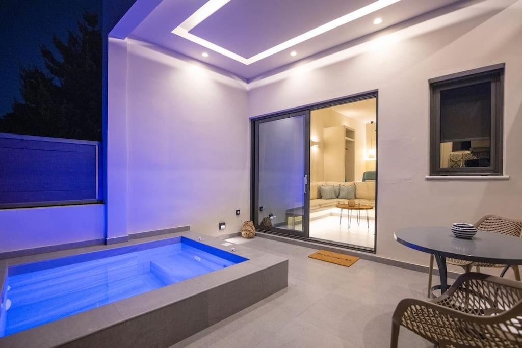 Pearl Suites And Villa Tinos Екстер'єр фото